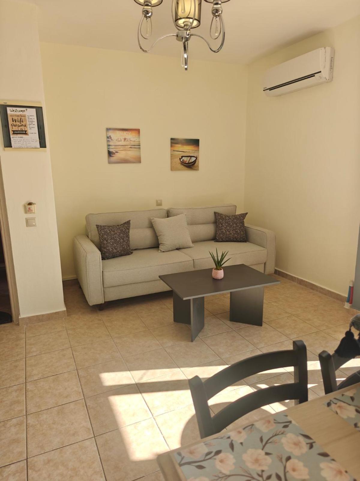 Helen's Studios&Apartments Skala  Buitenkant foto